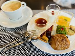 肱̋sRȃzeRyfinediningRȂւ̓eʐ^1