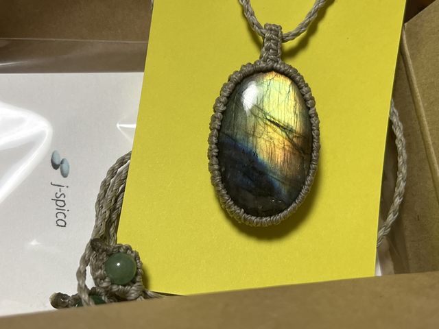 ����������y���_���g�ł��B
����d�グ�đ����Ă��������܂����B_art jewelry j-spica