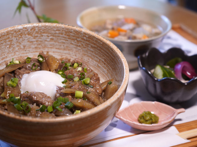 kari@����̃L�i�C�J�t�F�̓��e�ʐ^6