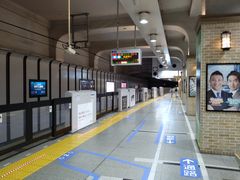 PES����̍�_ �_�ˎO�{�w�ւ̓��e�ʐ^1