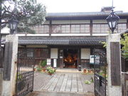 �g�V���[����̋����ƏZ��̓��e�ʐ^1