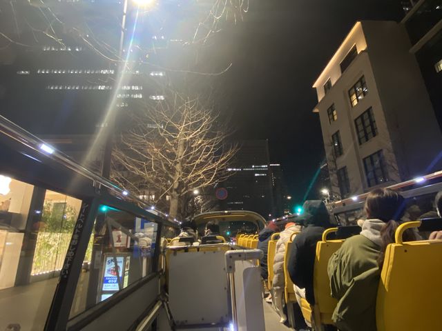 ���ȏo���O�B_2�K���ăI�[�v���o�X�w�X�J�C�o�X�x�E�������p�o�X�w�X�J�C�_�b�N�x