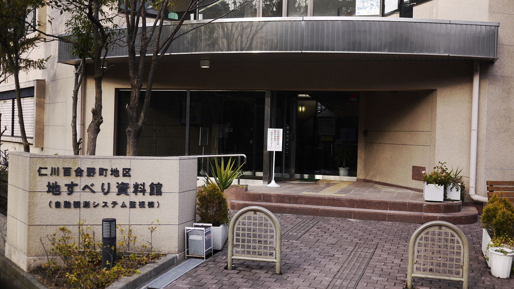 尼崎～西宮～伊丹,前衛美術,西口典子「想」10号油彩,重厚深淵なマチエル 尼崎～西宮～伊丹,前衛美術,西口典子「想」10号油彩,重厚深淵な