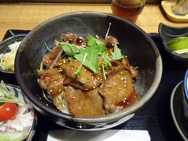 TATK̋Y v GL}VFX̓eʐ^1