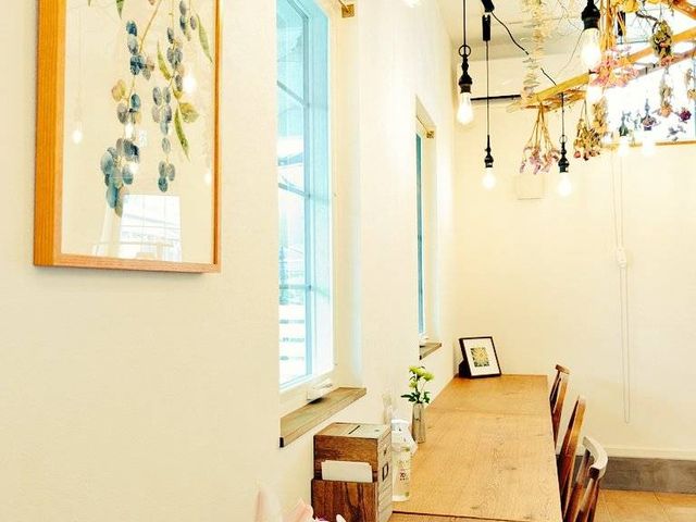 �����n�E�X"mokki"�̓���_�x���u���[�x���[�t�@�[��  mokki