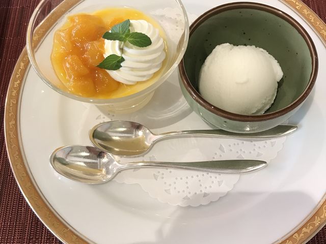 �����`�̃f�U�[�g�B��������̃V���[�x�b�g���B_�z�e���I�[�N�������x�C