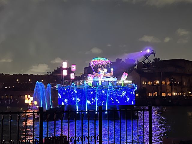 ���������[_�����f�B�Y�j�[�V�[(R)