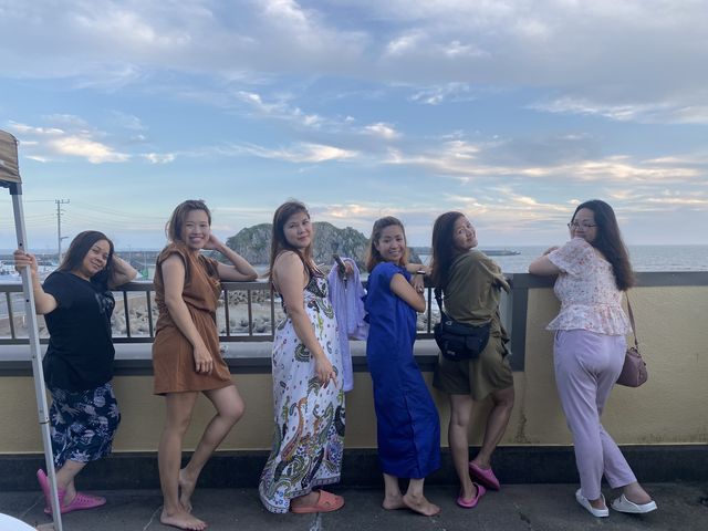 �x�����_�ł̌i�F_�C�̉Ɓ@�߂�