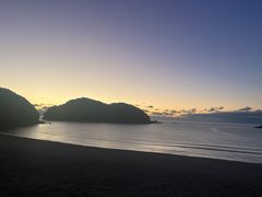 䂤񂳂̓̉w mւ̓eʐ^1