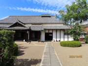 X̌F񂳂̉ixƏZ̓eʐ^1