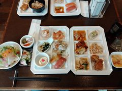 Ƃ̃ugze JtF_CjO p[c[ւ̓eʐ^1