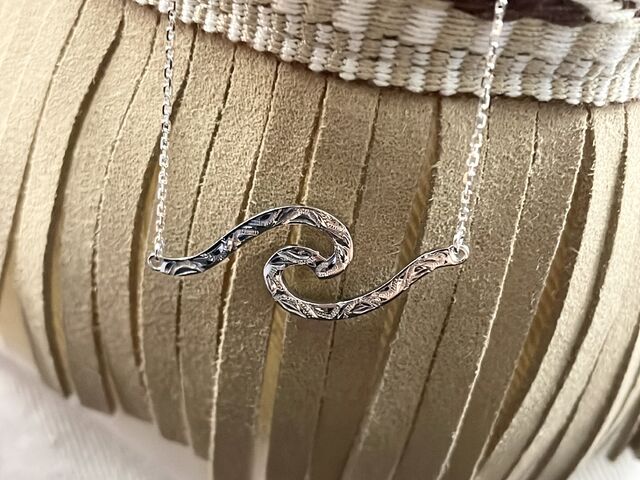 ���������ʐ^�ł��I_LocalBrand �t���b�O�V�b�v���q