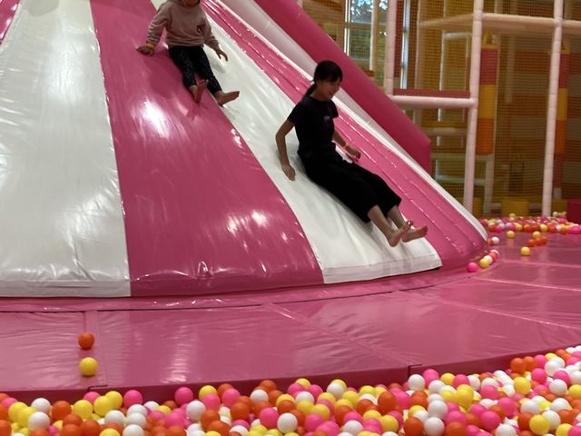 �v��������V�ׂ�ꏊ�ł���_���[�g�C���O�����e�B�A�����{��-�e�c����-