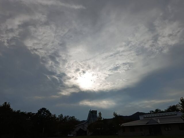 �܂������ɗ�������_�񕗒J�R�^��