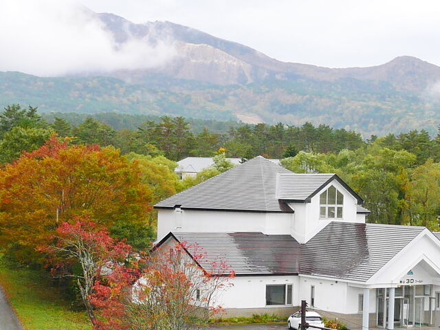 �W�]�����猩�����i�ł��@��O�̌������RD���[���h�@�o�b�N��
�֒�R�ł�_�֒�R���΋L�O��