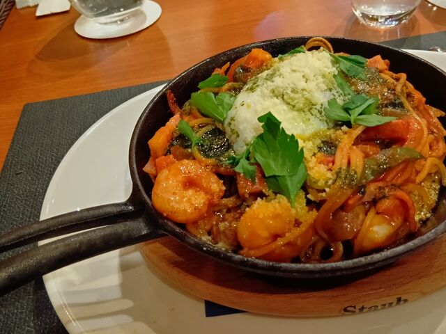 �Ă��i�|���^��_�a�J���}REI�z�e��