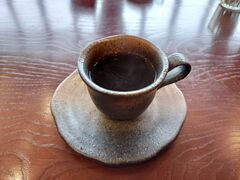 �������̐^�날����K�[�f���^��X�ւ̓��e�ʐ^1