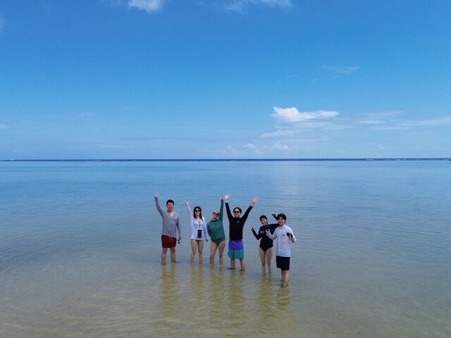 �l�b�g�����ł͂Ȃ��Ȃ��o�Ă��Ȃ�����r�[�`�ł̃h���[���B�e�́A�قڑݐ؏�Ԃł����B_South Blue