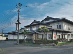 sklfh̉Bs`YƉق̓eʐ^1