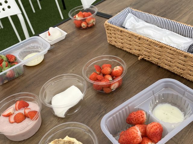 �e�B���~�X�A���䕁A�p���i�R�b�^�A���A�`�[�Y�P�[�L�A�A�C�X�A�����Ǝ�ނ���܂���_�P���P���̓m