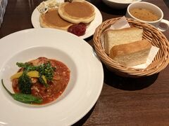 KOKO HOTEL�V�h�l�J ���X�g����BistroW�̎ʐ^1