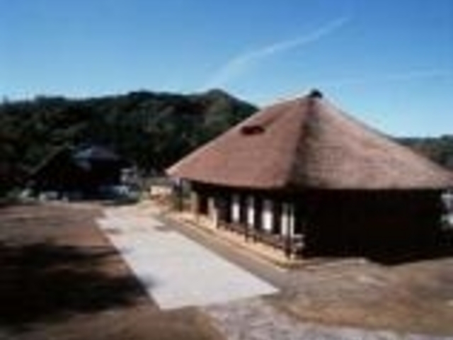 ���c���u���b�̗��v