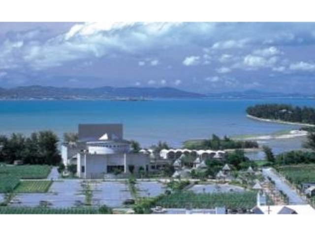 ���s�����Z���^�[�E�V���K�[�z�[��