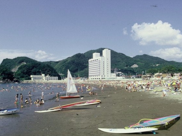 ����C������