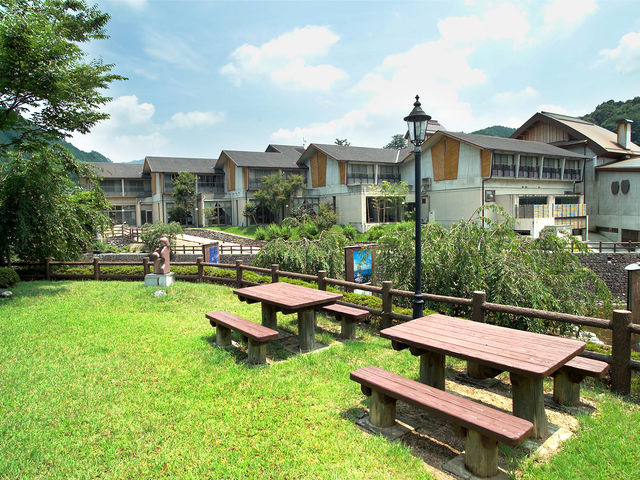 �ӂꂠ������_�_�R����z�e���l�G�̗��������̓�