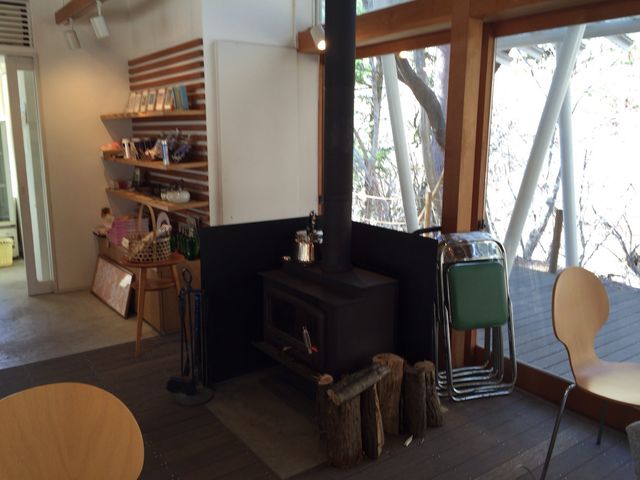 �X�̃J�t�F�@�j�h�r�d�j�h