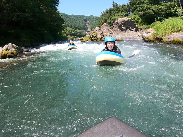 ���o�[�{�[�h�N���u