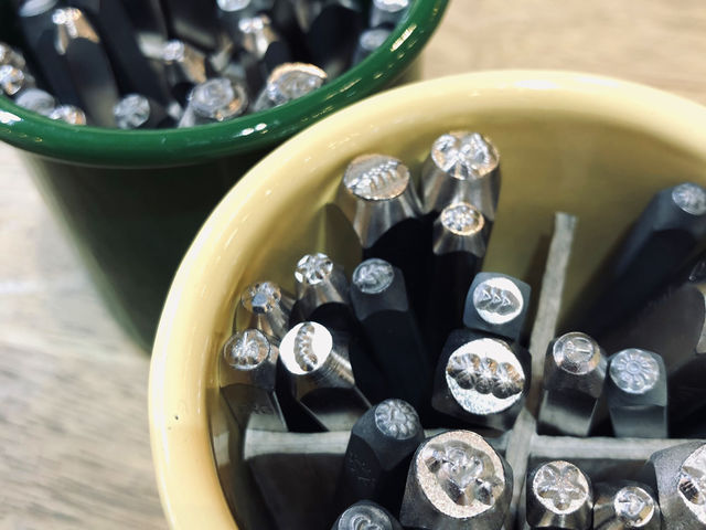 ����̏��̂�8��ށA�G������������I_���[�N�X�^�W�I�ډ�