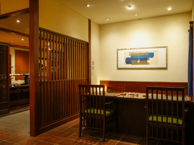 �`���Z�v�V�����`�@���|���ɂȂ��ă`�F�b�N�C���������Ē����܂��B�܂��͈ꑧ���Ă���B_���Ă��ȗ�