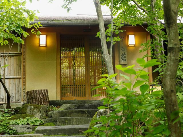 �`���ց@�����`�@�؁X�Ɉ͂܂ꂽ���ցA���났�̎��Ԃւ̈���͂�������B_���Ă��ȗ�