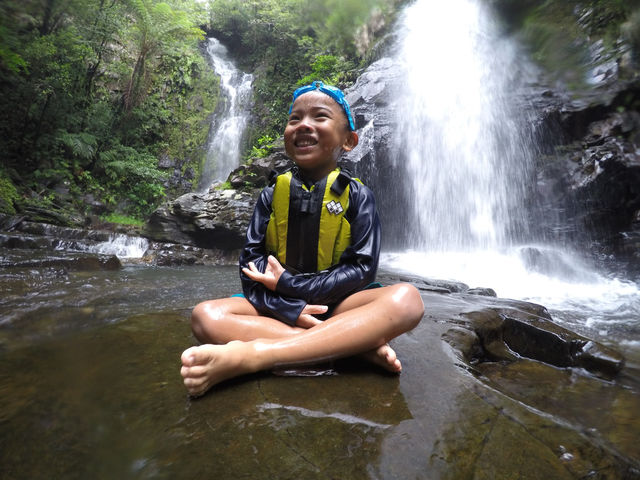 �ЂƂ�����V�񂾂��Ƃ̃N�[���_�E���B_YambaruBlue