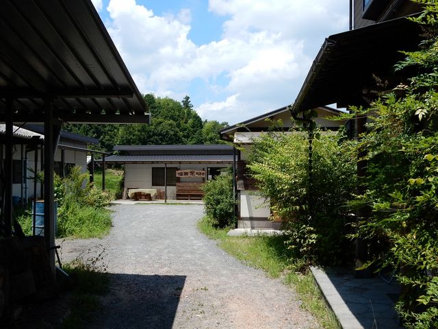 �������Ɍ�����̂��H�[�ł��B
��O���W���M�������[_���|�̗� �ۓc�q