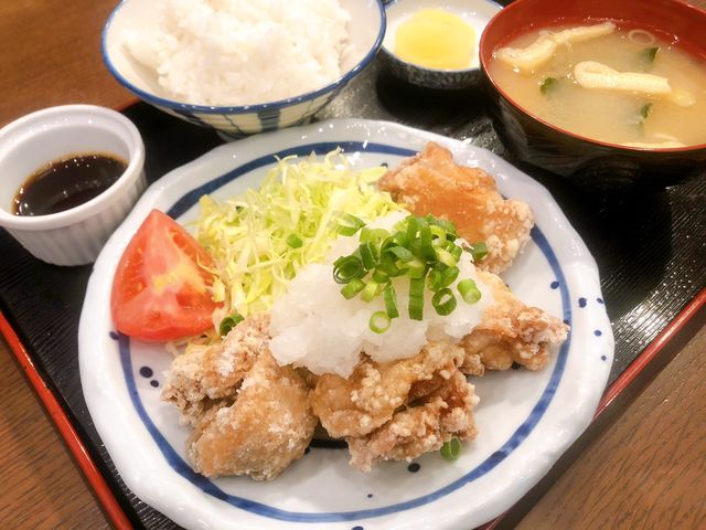 ����ɂ��������������_�������A��V�R����E���H�����m�Ԃ̓�