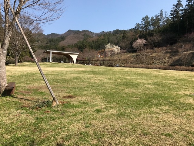 �k����4���Ő��L��_�s���s�ˑ�̐X�a�݂̗��L�����v��