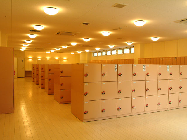 飛騨高山日帰り温泉  ひだまりの湯 脱衣所_飛騨高山温泉 ひだまりの湯