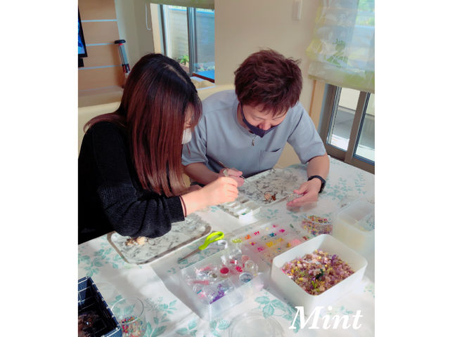 �̌����i_Mint