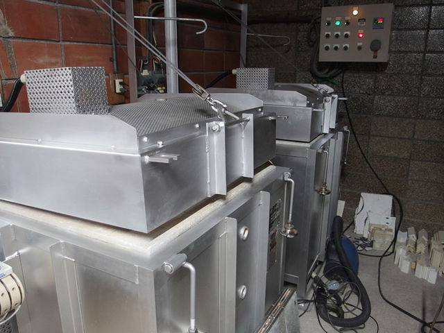 �H�[�̓d�C�q�B�H�[���̌��w���ł��܂��B_������Ё@���_�q