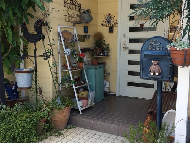 �J���g���[�n�E�X�@Tole�EDoll