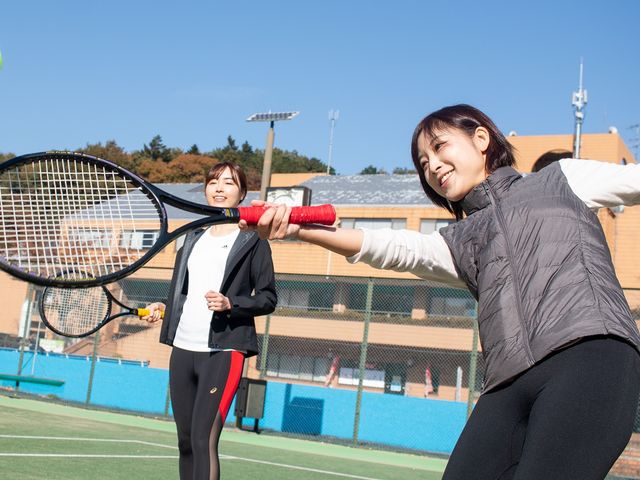 �X�|�[�c�Ɋ��𗬂��Ď��R�̒��Ŋy��������_�z������ �����̓� ����h �j���[�T���s�A��ʂ�����