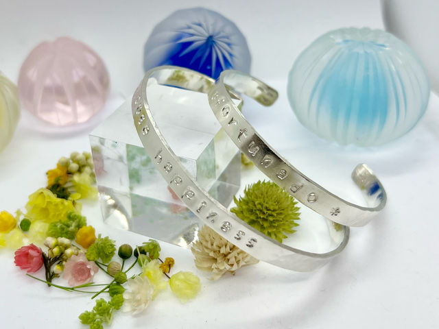 ���b�Z�[�W�o���O�������܂��B_atelier leaf m ����A�N�Z�T���[