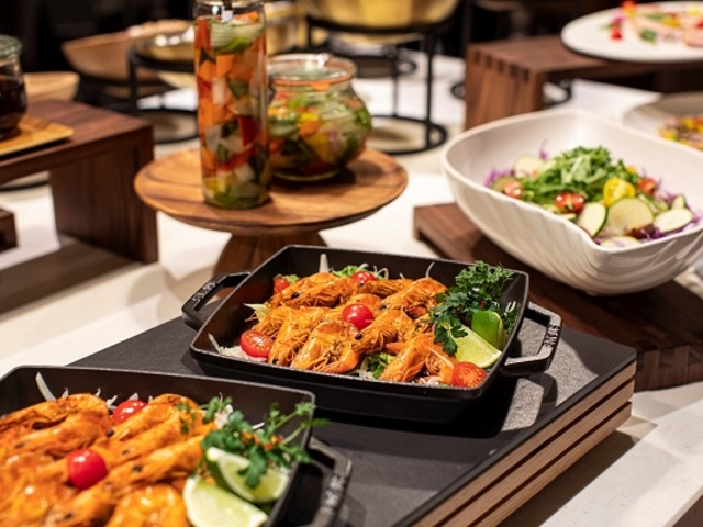 THE BASICS FUKUOKA WHY NOT�i���C�E�m�b�g�j