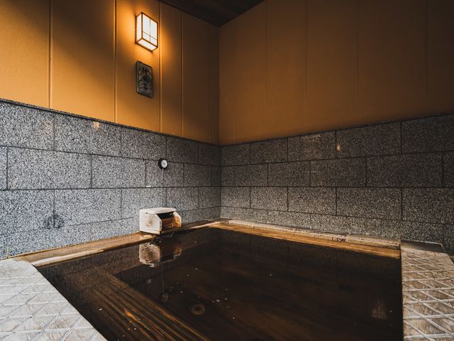 �O���i�I�V�G���A�j_����V�R����@���X��̓�