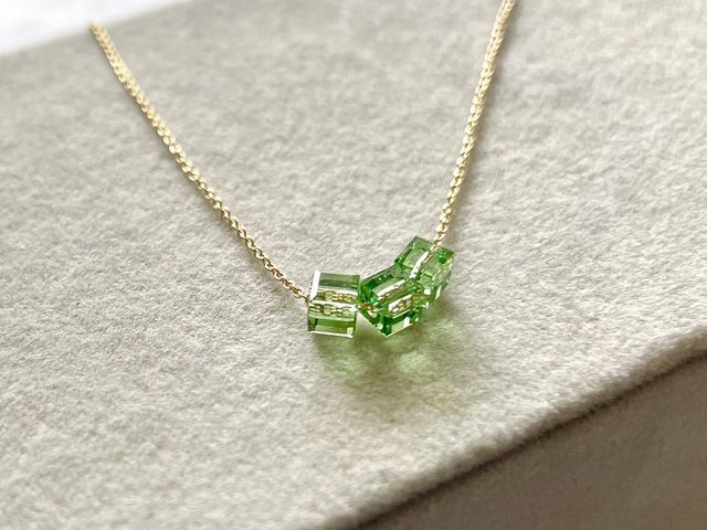 �����N���X�^�����I�ׂ܂�_���W�����A�N�Z�T���[���b�X���T�����@Lumiere