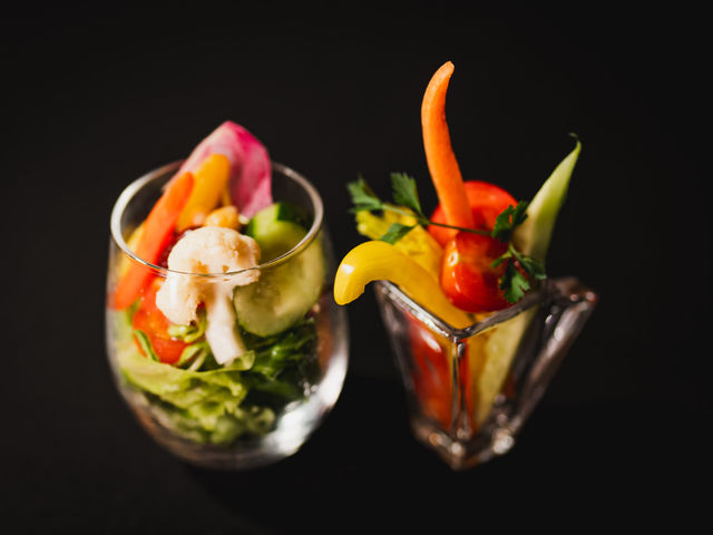 �g�̂ɂ₳���������ƁA���炩�ȋ�C�ɕ�܂���ԁB

���������ƌ��N�̃o�����X���؂ɂ��A�������Ɨ���鎞�Ԃ̒��ł��y���݂��������܂��B_�z�e��JAL�V�e�B�D�y���������@�J�t�F�@�R���g���C��