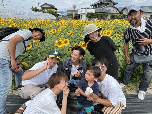 ����ʂ̂Ђ܂����H�͑s�ςł��I�I���H�Ŏʐ^���B��l���o���I�I_AWA Blueberry�t�@�[��