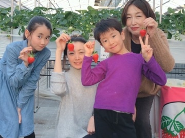 ���q�l�̑f�G�ȏΊ�I_�����t�B�[���Y